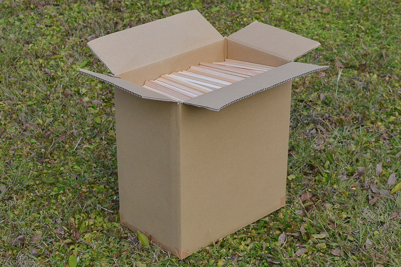 焚き付け用薪(10kg入り)の中身